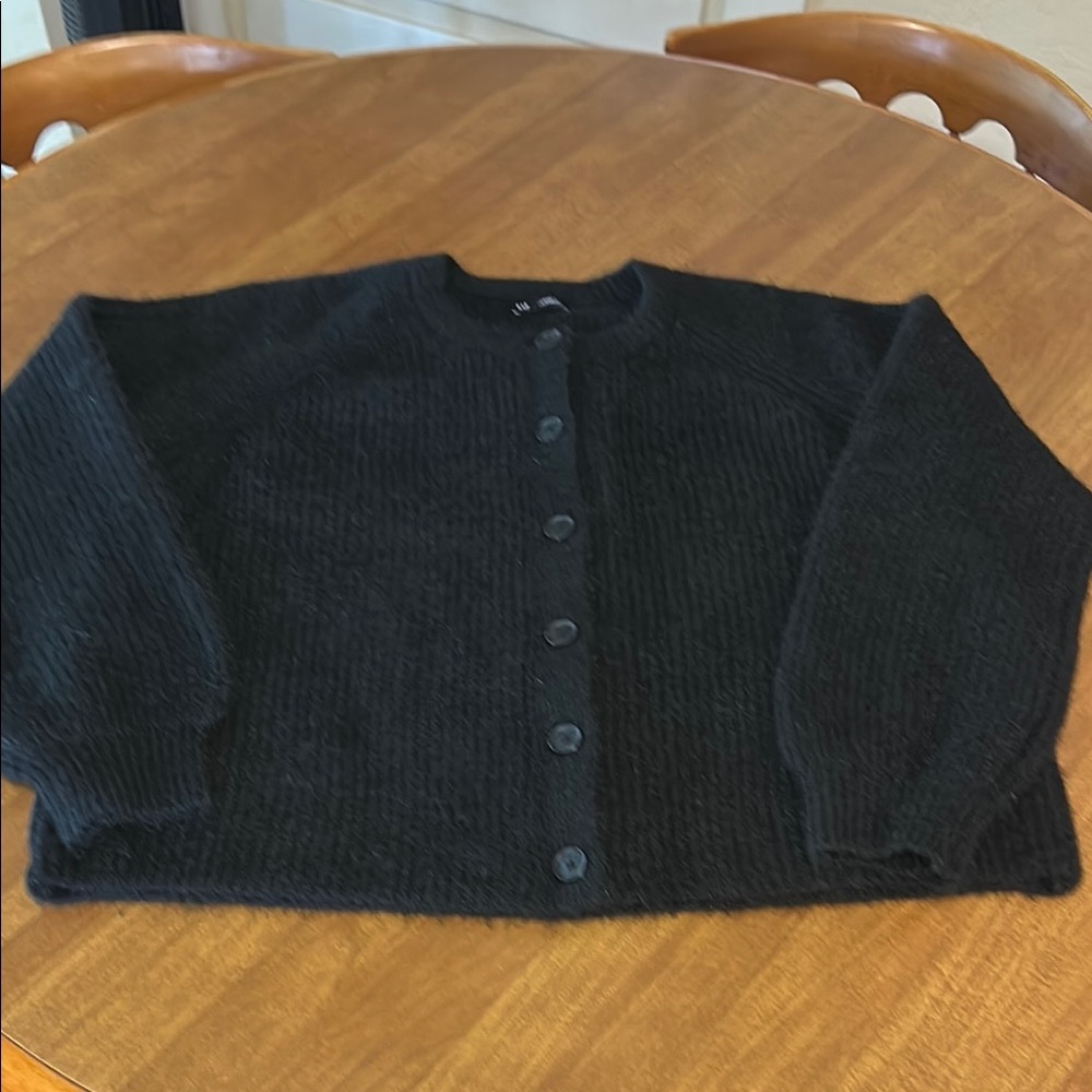 GAP Black Button-Front Women’s Cardigan